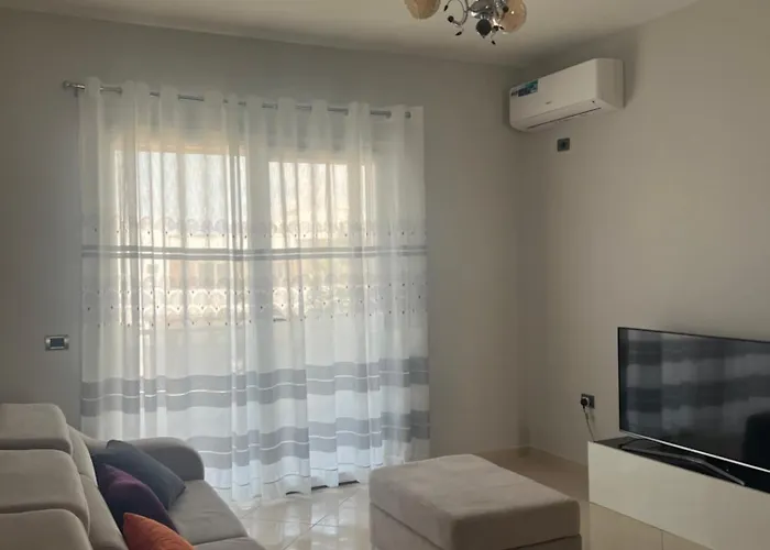 Beachside One-bedroom Retreat شقة