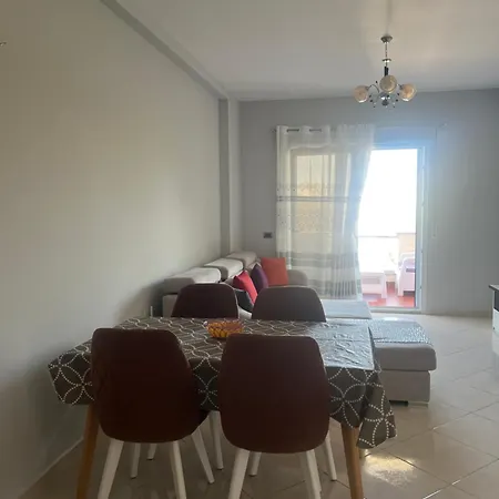 Beachside One-bedroom Retreat * Golem (Tirana)